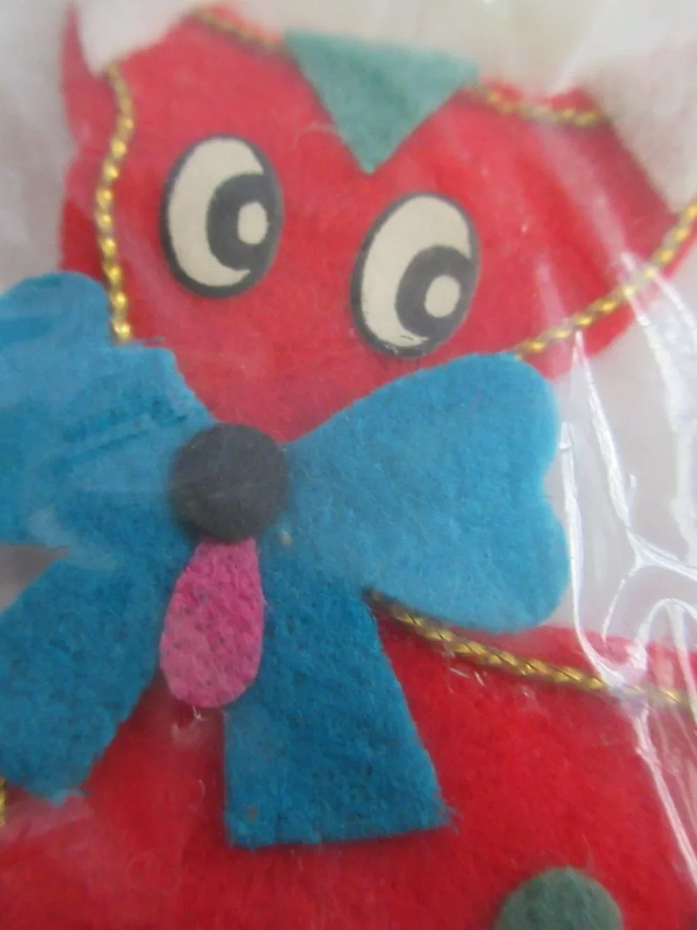 Red Felt Reindeer Pin Red Deer Christmas Made in Japan MCM Kitchy Vintage NEW